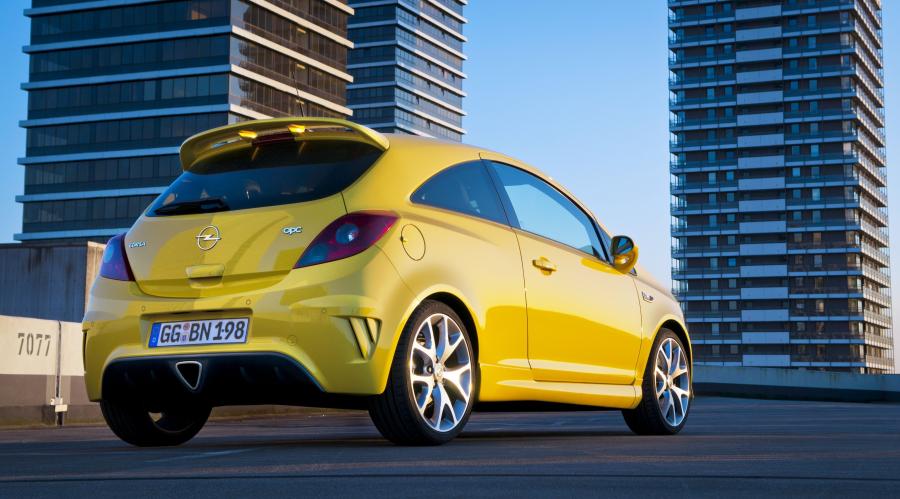  Opel Corsa OPC 2010 года  (фото 10 из 25)